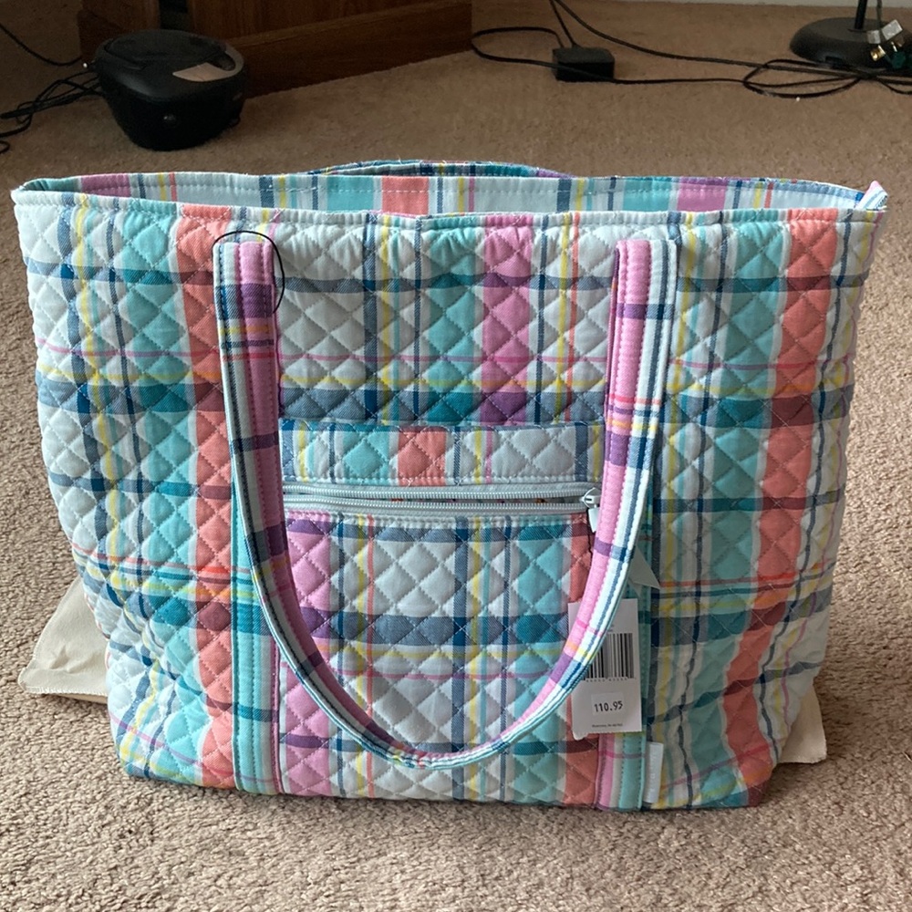 Brand new with tags Very Bradley plaid tote
